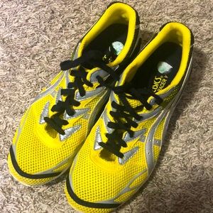 Men’s ASICS gel DS racer V shoes